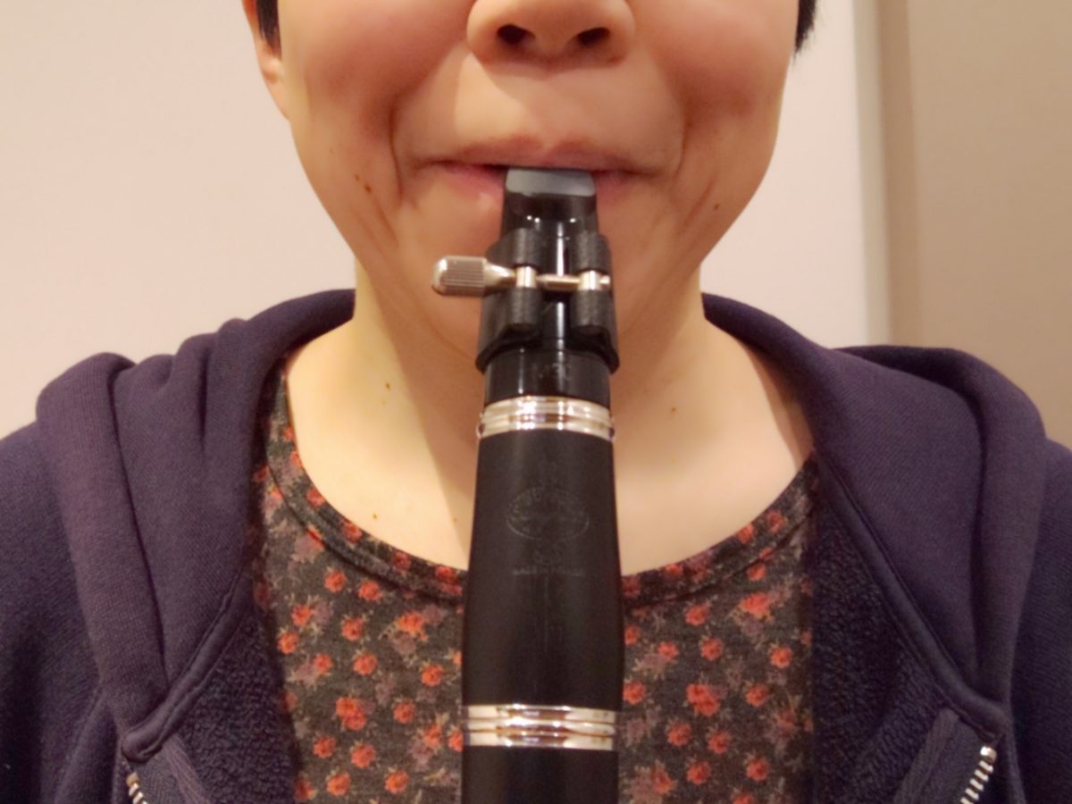 横に引きすぎた良くないアンブシュア