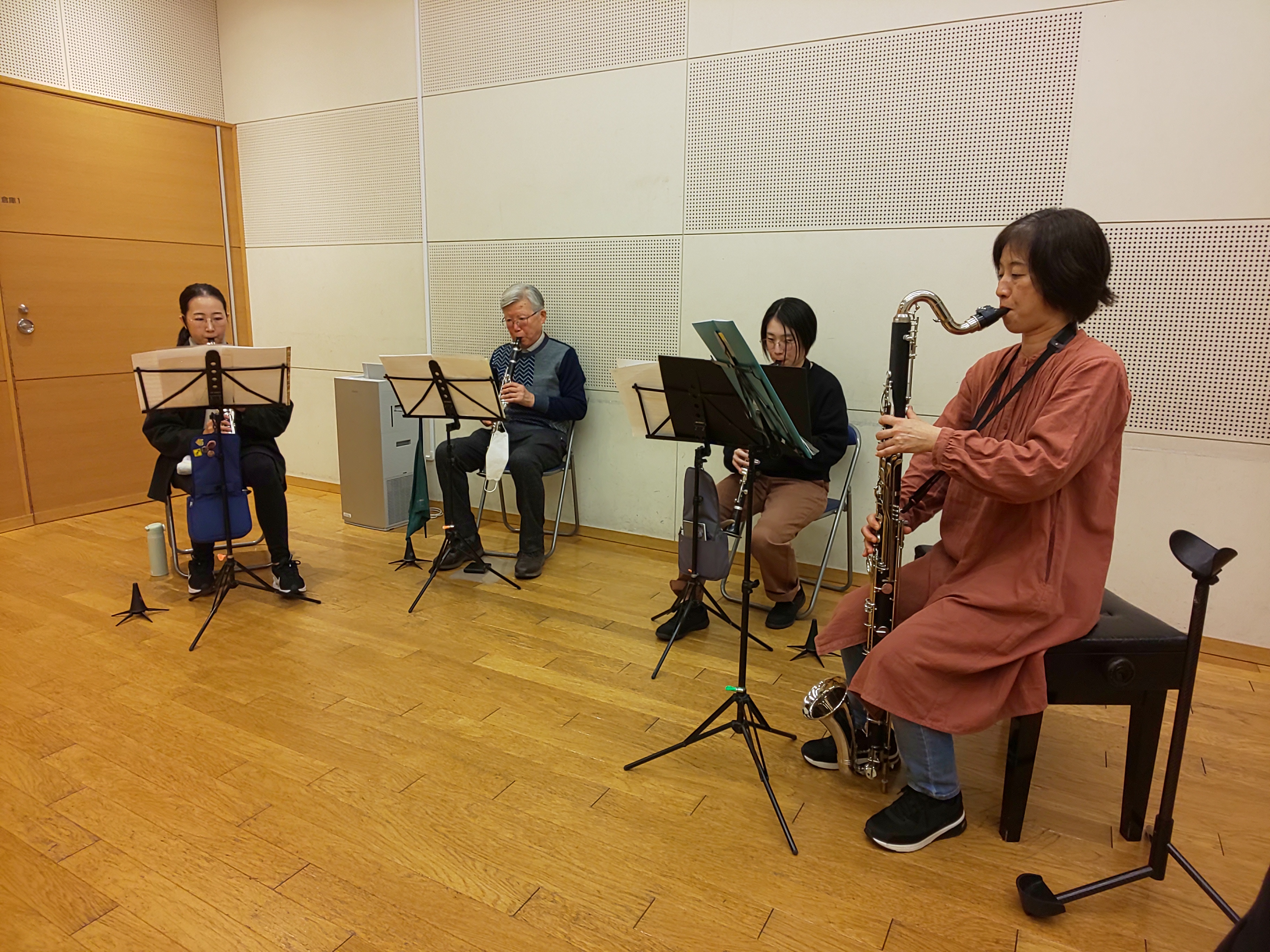 難曲に苦戦しつつも着実に上達中の中級者アンサンブルメンバー・チームくらげのメンバー