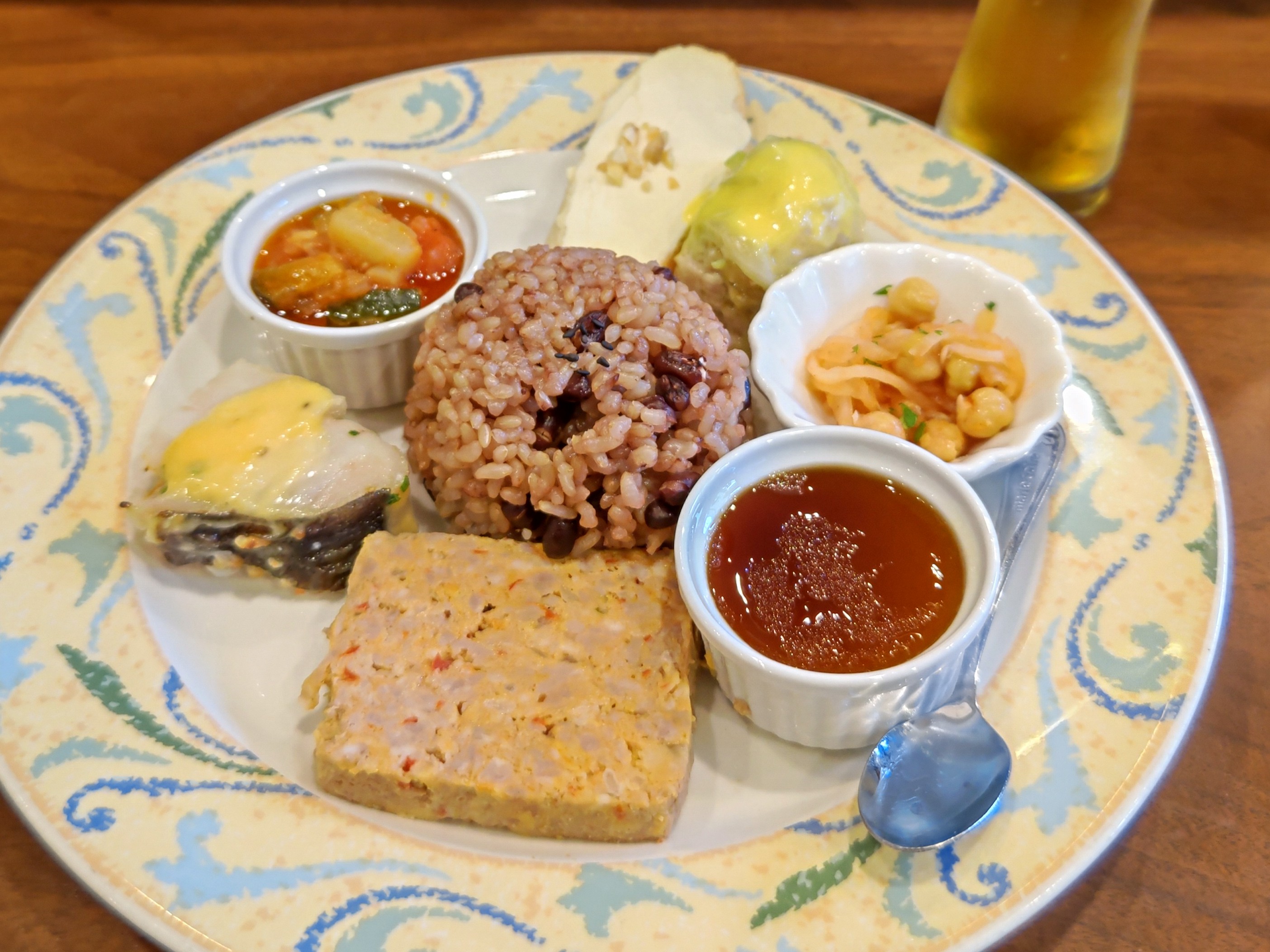 今回もとてもおいしそうでボリュームのあるライブ懇親会のお食事
