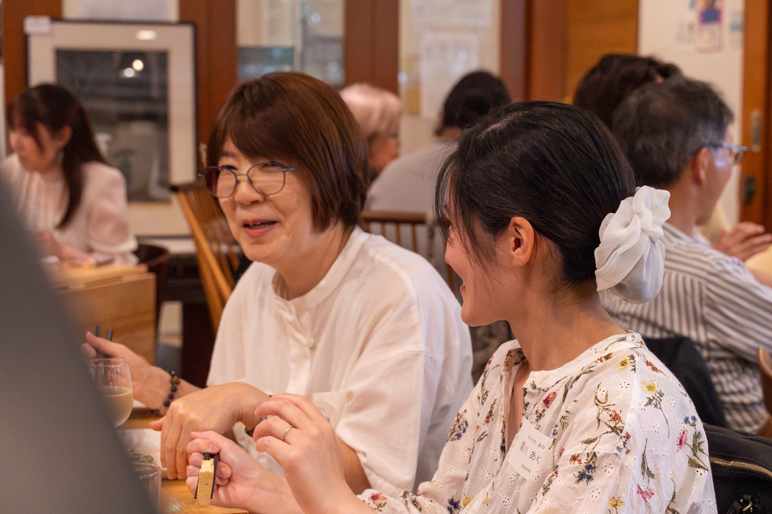 とても楽しそうなライブ懇親会参加者の方々
